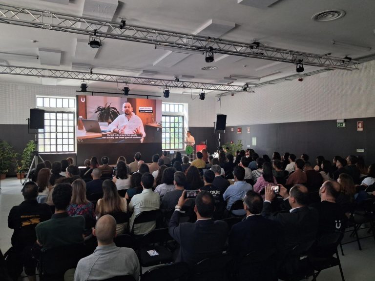 UsabilityHub presentation at the 28th CCP edition